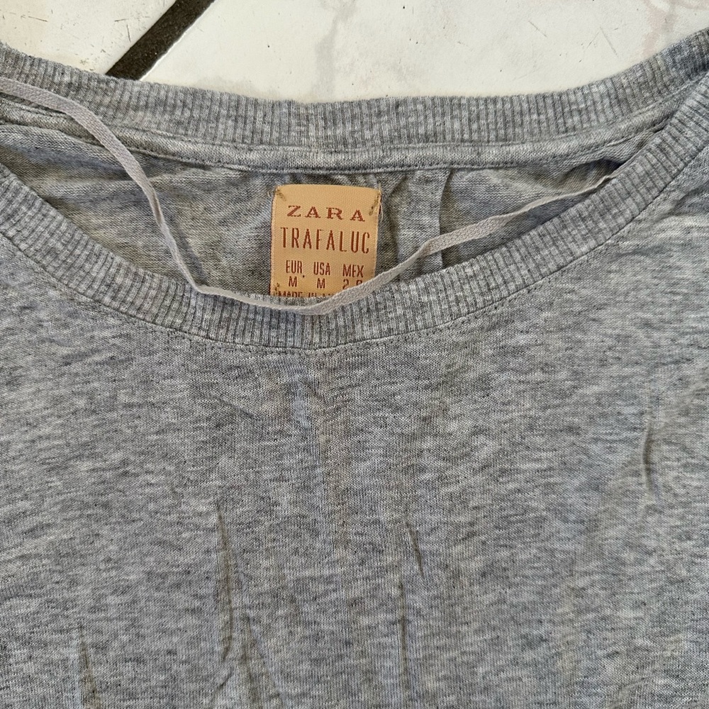 Zara longsleeve - Picture 2 of 3